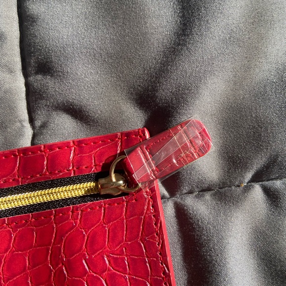 Below the Belt Card Holder Red - Picture 6 of 6